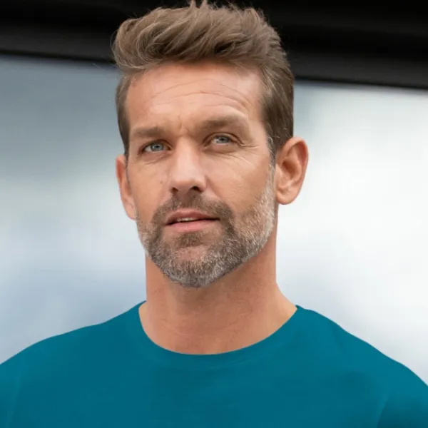 Exklusives Herren-T-Shirt - Klassischer Rundhalsausschnitt