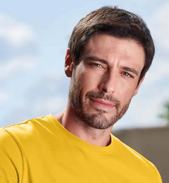 Das einfache T-Shirt der Männer - Klassischer Rundhalsausschnitt