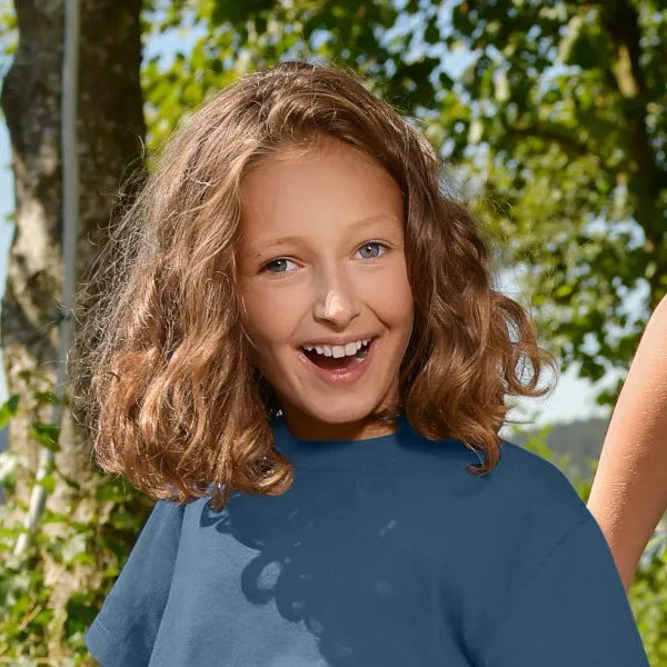 Das einfache T-Shirt der Kinder - Klassischer Rundhalsausschnitt