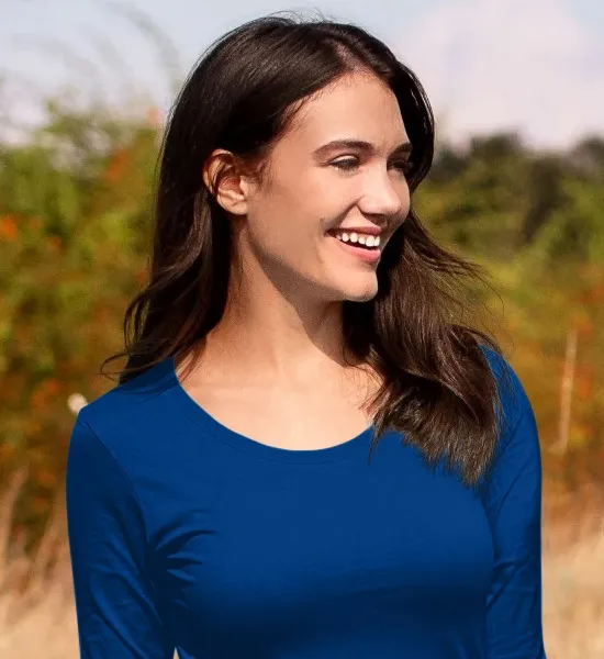 Damen T-Shirt mit langen Ärmeln - Tiefer Rundhalsausschnitt