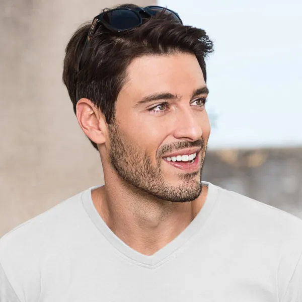 T-Shirt mit kurzen Ärmeln, gröber - V-Ausschnitt