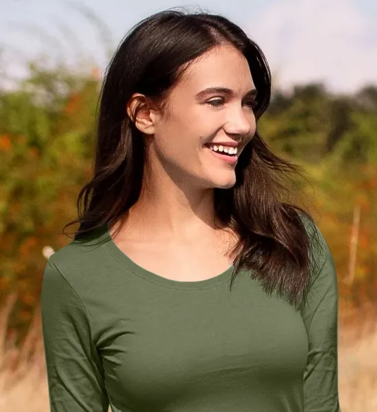 Damen T-Shirt mit langen Ärmeln - Tiefer Rundhalsausschnitt