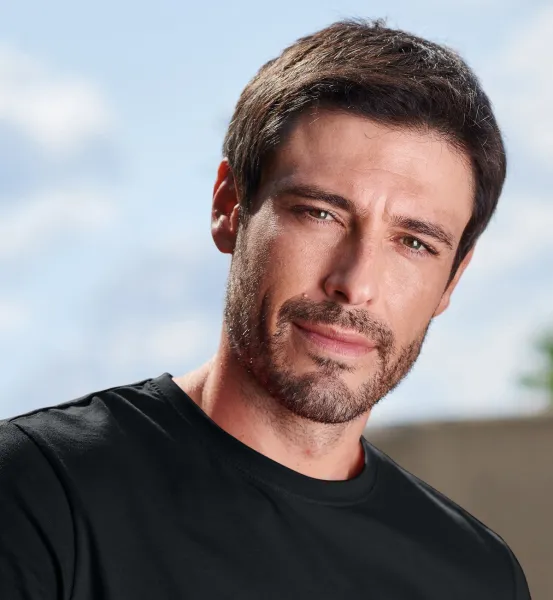 Das einfache T-Shirt der Männer - Klassischer Rundhalsausschnitt