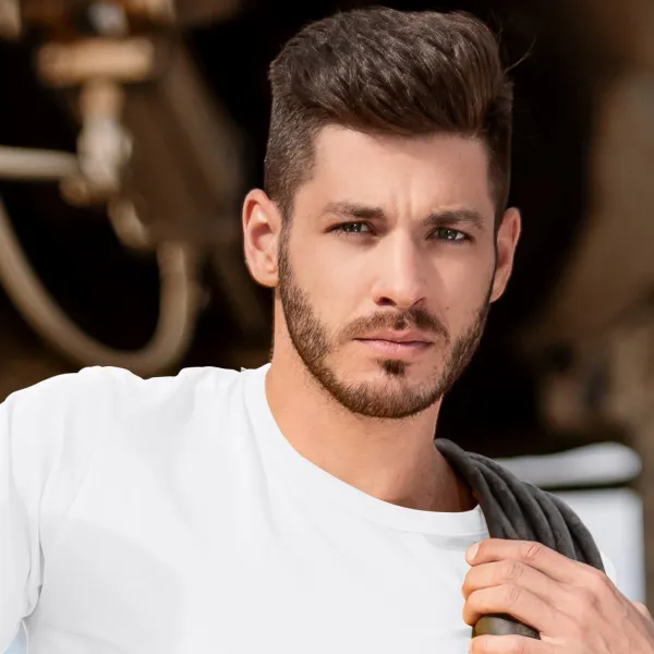 Robustes Herren T-Shirt schwerer - Klassischer Rundhalsausschnitt