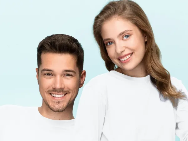 T-Shirt mit langen Ärmeln, geringes Gewicht - Klassischer Rundhalsausschnitt