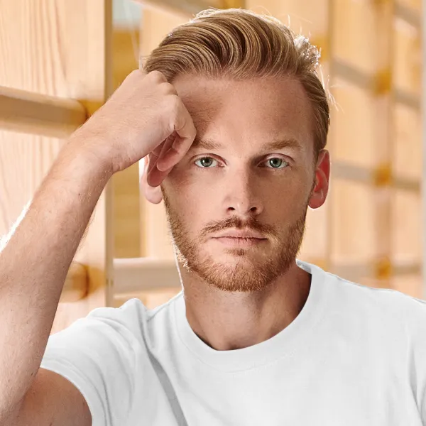 Schweres T-Shirt - Klassischer Rundhalsausschnitt